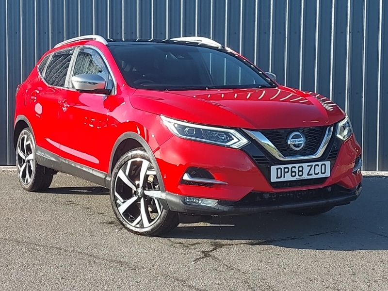 Nissan Qashqai 1.5 Dci 115 Tekna Red