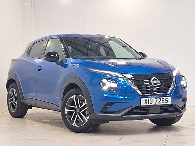 Nissan Juke 1.6 Hybrid N-connecta Blue