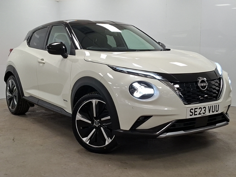 Nissan Juke 1.6 Hybrid Tekna White