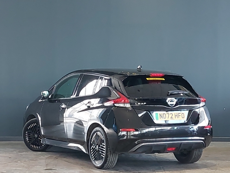 Nissan Leaf 110Kw N-connecta 39Kwh ND72HFO Black #2