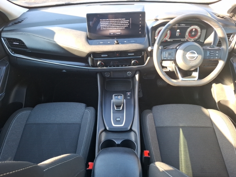 Nissan Qashqai 1.3 Dig-t Mh 158 N-connecta Xtronic SM73HFY Silver #3