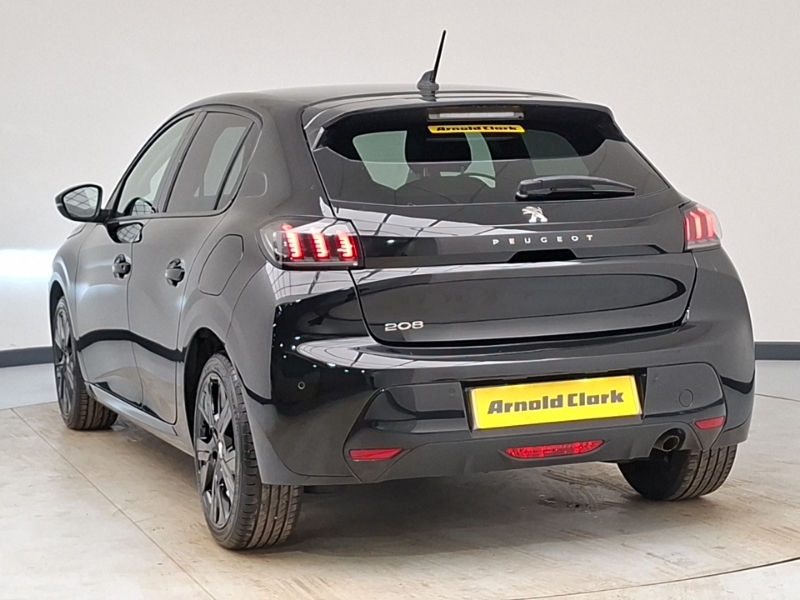 Peugeot 208 1.2 Puretech 100 Allure PY70FLF Black #2