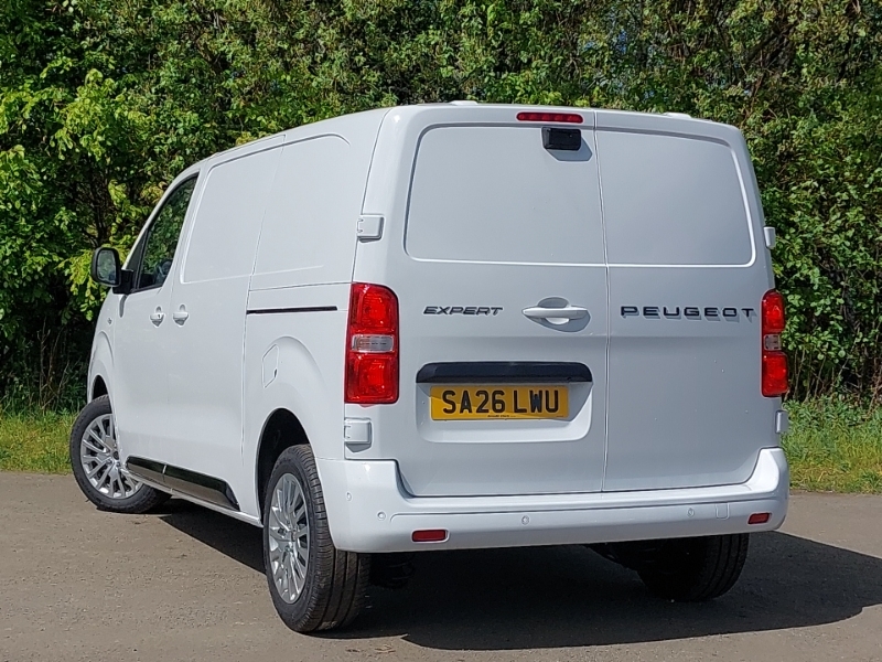 Peugeot Expert 2.0 Bluehdi 145 Asphalt Van SA26LWU White #2