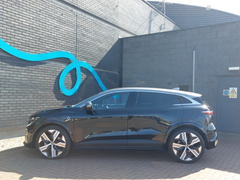 Renault Megane E-Tech Ev60 160Kw Iconic 60Kwh Optimum Charge YJ23BLB Black #4