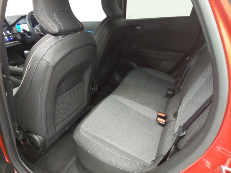 Renault Symbioz 1.3 Tce 140 Techno HK75SYP Red #6