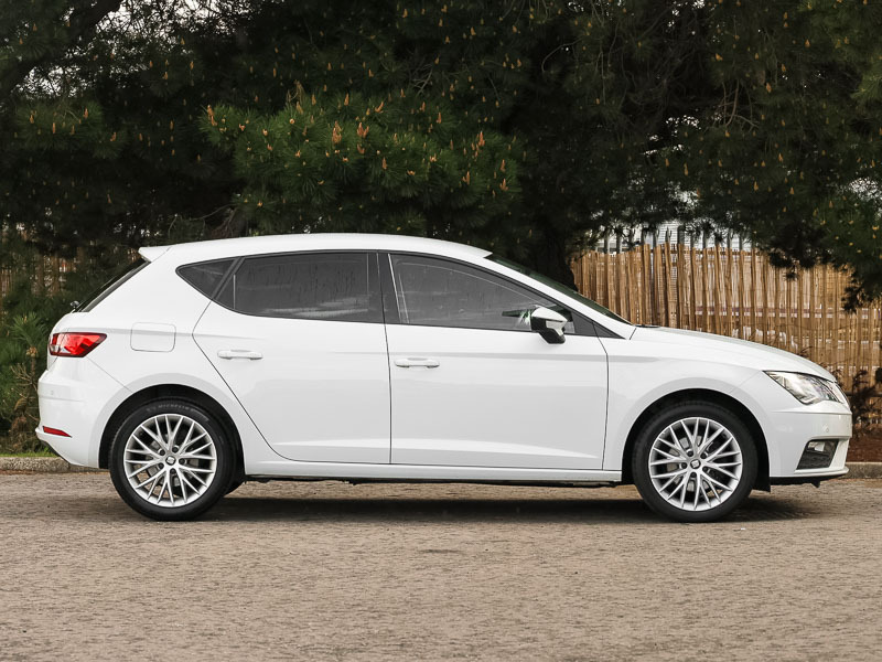 Seat Leon 1.5 Tsi Evo Se Dynamic Ez DA20ULO White #4