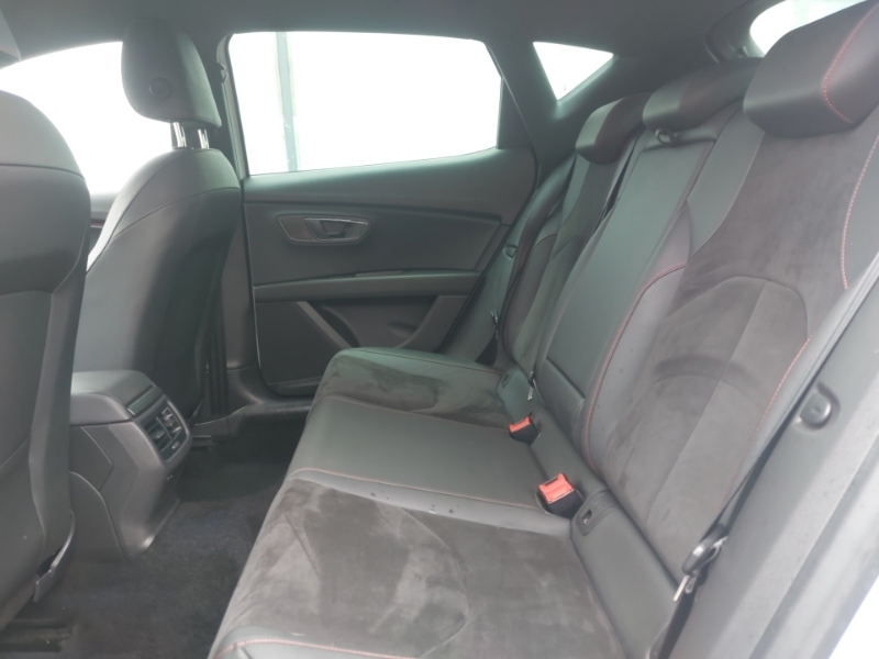 Seat Leon 1.5 Tsi Evo Fr Black Edition Ez YB20FJU White #6
