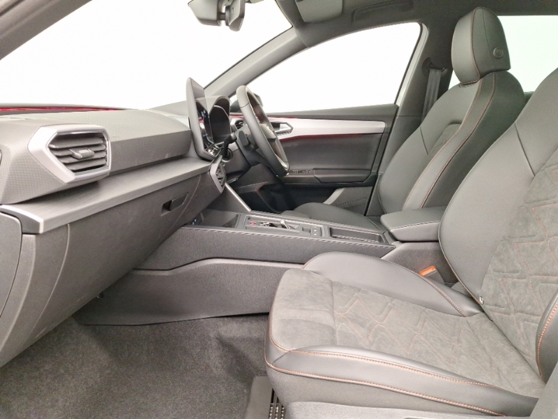Seat Leon 1.5 Etsi 150 Fr Black Edition Dsg Dap White #5