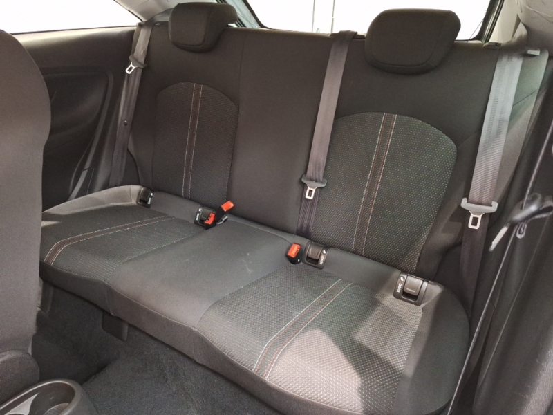 Vauxhall Corsa 1.4 75 Griffin NJ19ULP Grey #6