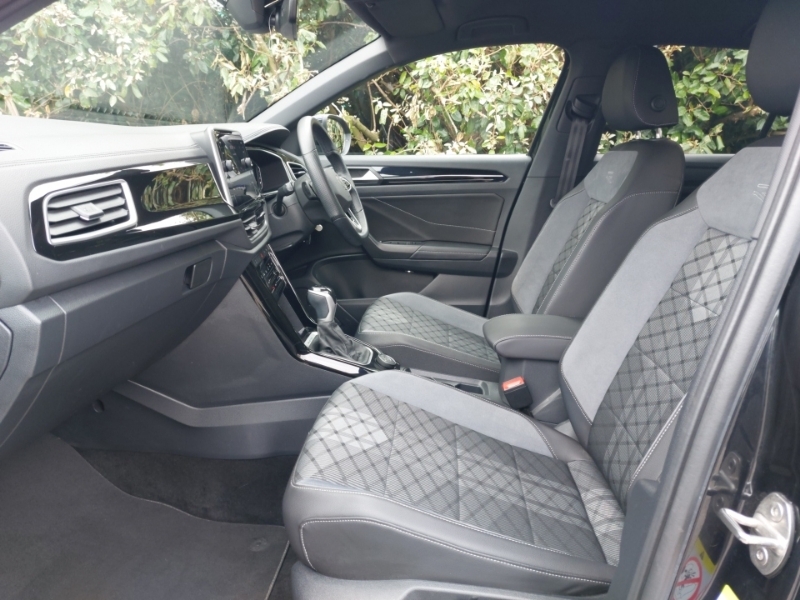 Volkswagen T-Roc 2.0 Tsi 4Motion R-line Dsg MP23JLX Black #5