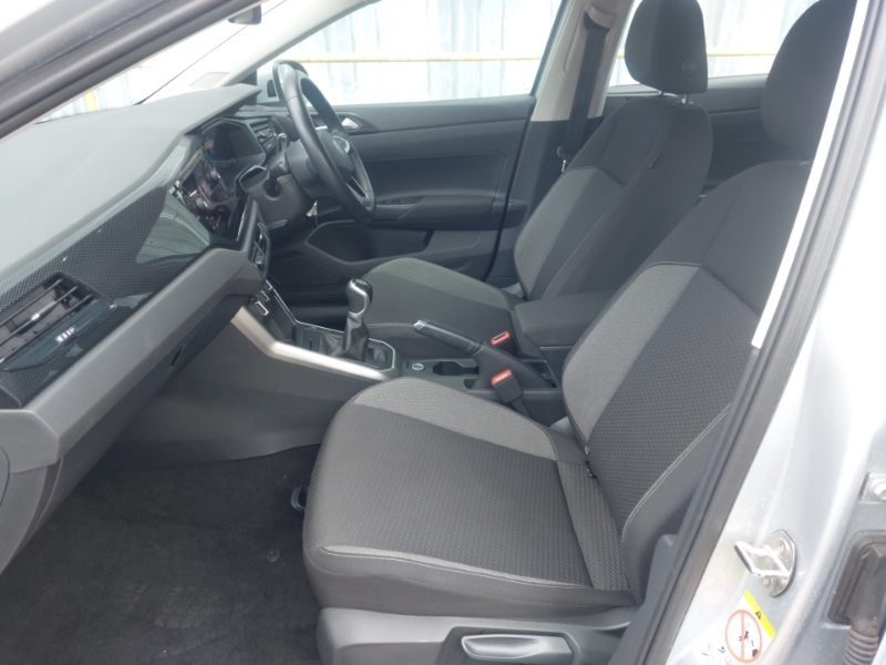 Volkswagen Taigo 1.0 Tsi Life CF73UTB Silver #5