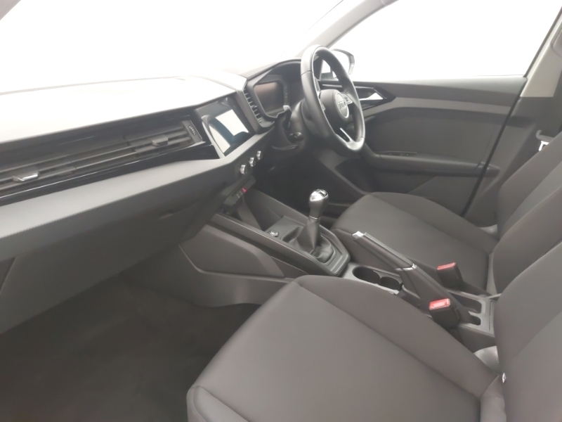 Audi A1 25 Tfsi Technik WN22GBY White #5
