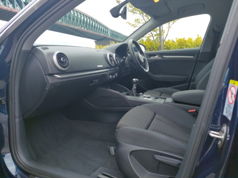 Audi A3 1.5 Tfsi Sport KW67KYB Blue #5