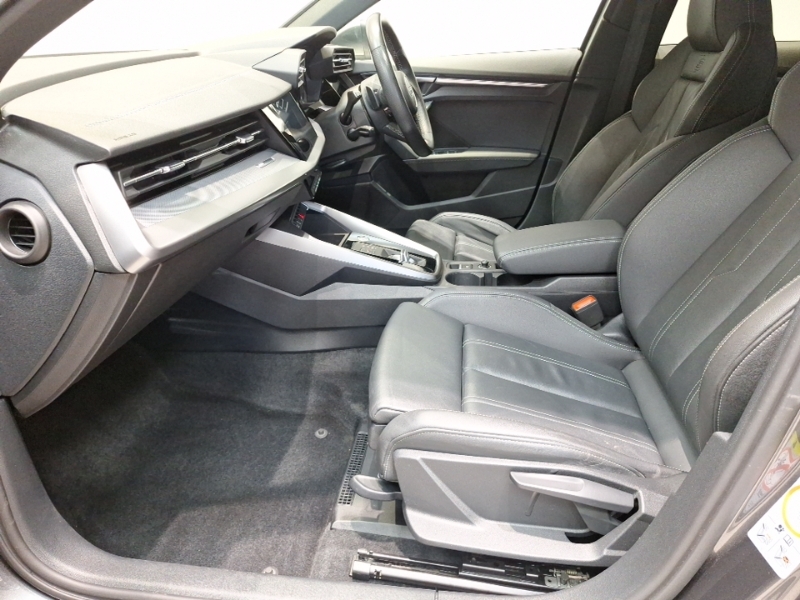 Audi A3 30 Tfsi S Line S Tronic NU23TWF Grey #5