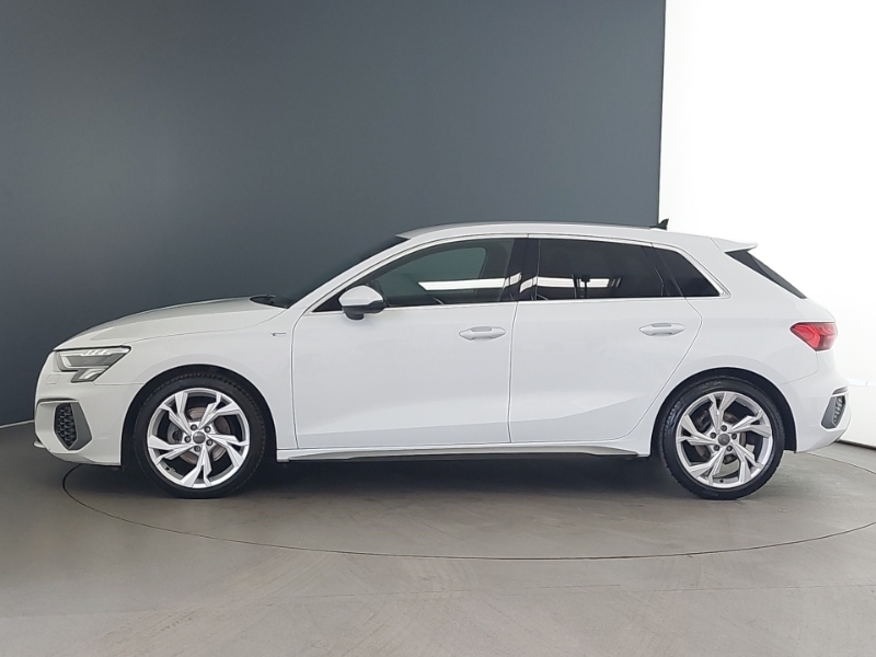 Audi A3 30 Tfsi S Line S Tronic WN23PCY White #4