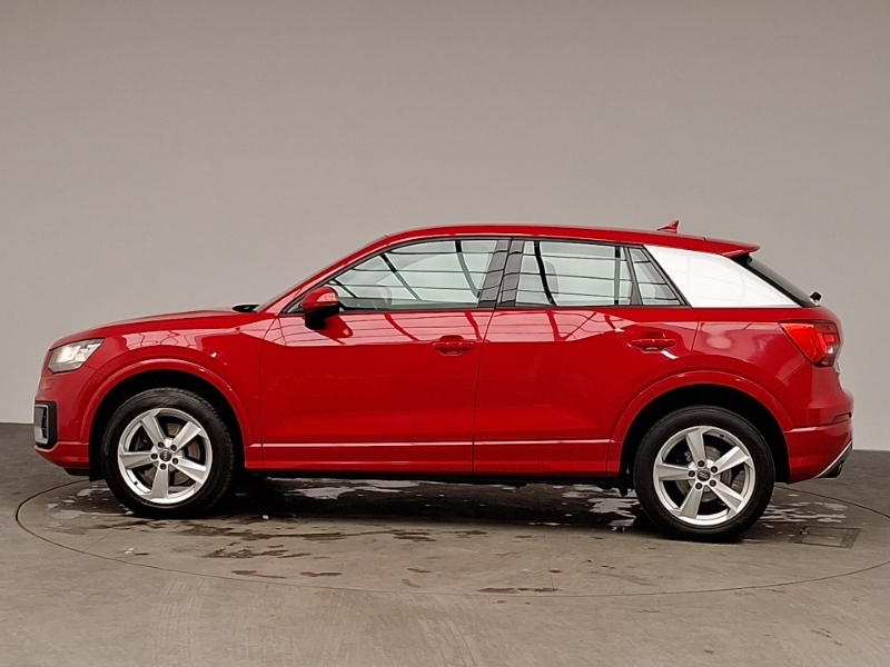 Audi Q2 1.4 Tfsi Sport DC67HPF Red #4