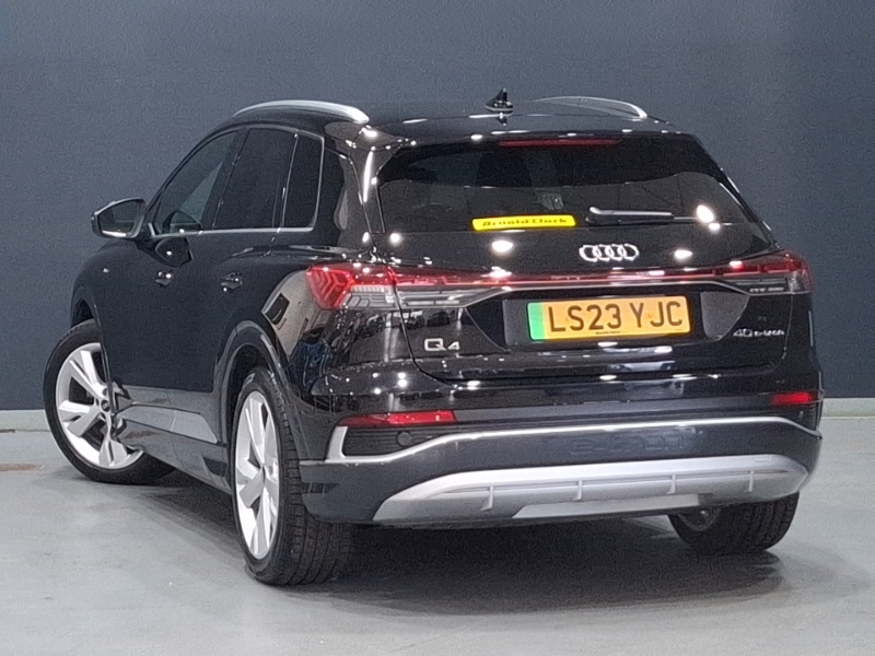 Audi Q4 E Tron 150Kw 40 82Kwh S Line LS23YJC Black #2