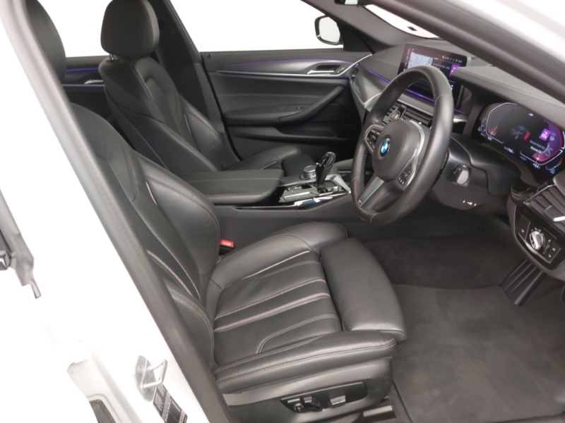 BMW 5 Series 520D Mht M Sport Step White #6