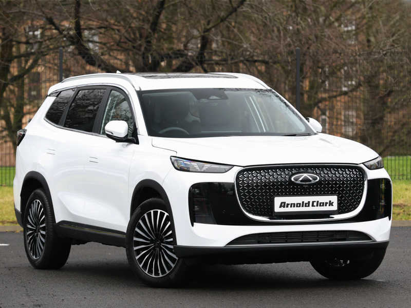 Chery Tiggo 8 1.6T Summit Dct White