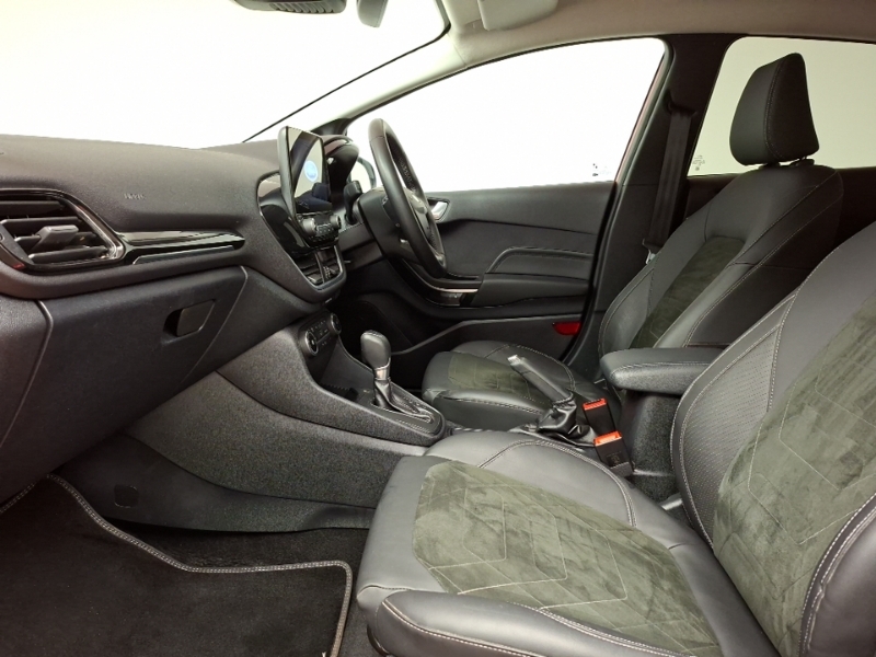 Ford Fiesta 1.0 Ecoboost Hbd Mhev 125 Titanium X PF72YUN Red #5