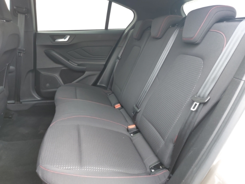 Ford Focus 1.0 Ecoboost 125 St-line AX19MDO Silver #6