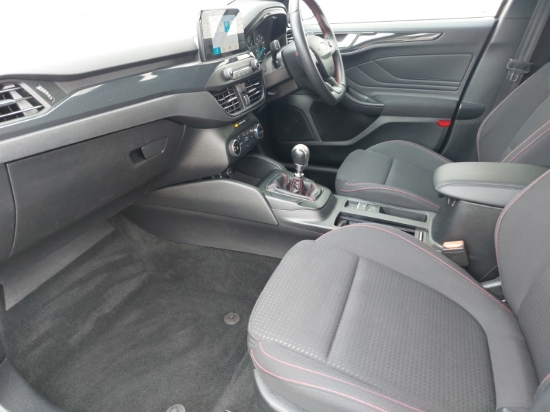 Ford Focus 1.0 Ecoboost 125 St-line AX19MDO Silver #5