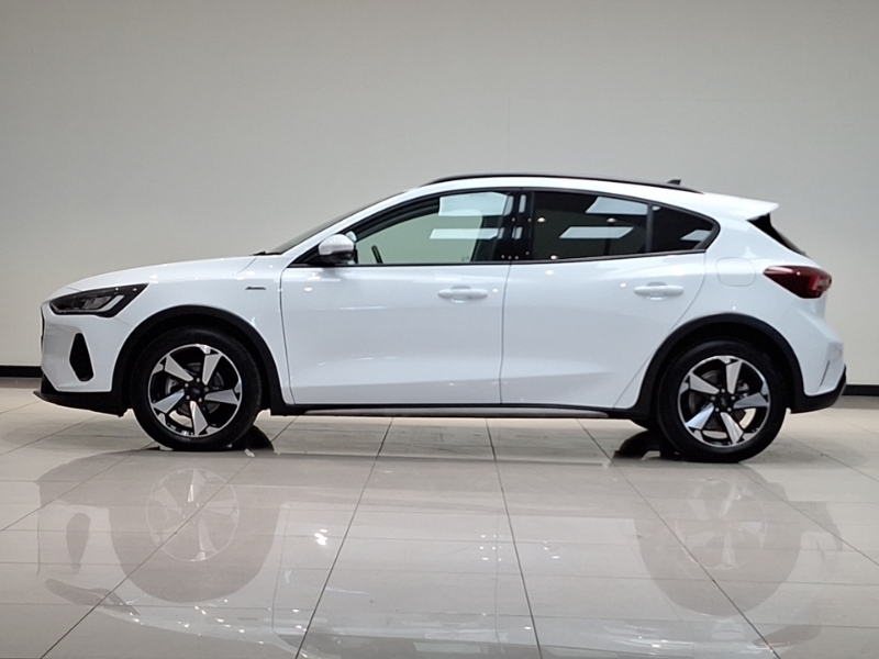 Ford Focus 1.0 Ecoboost Hybrid Mhev Active YA23VTM White #4
