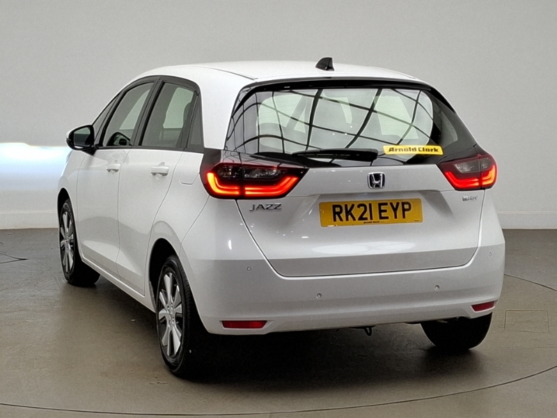 Honda Jazz 1.5 I-mmd Hybrid Sr Ecvt White #2