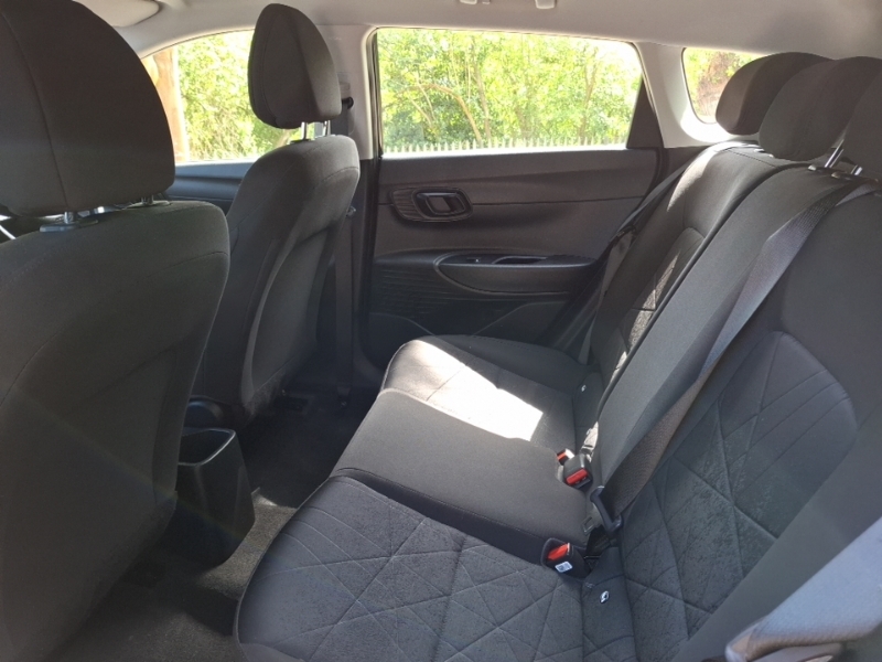Hyundai Bayon 1.0 Tgdi 48V Mhev Se Connect Dct OV73LOH Black #6