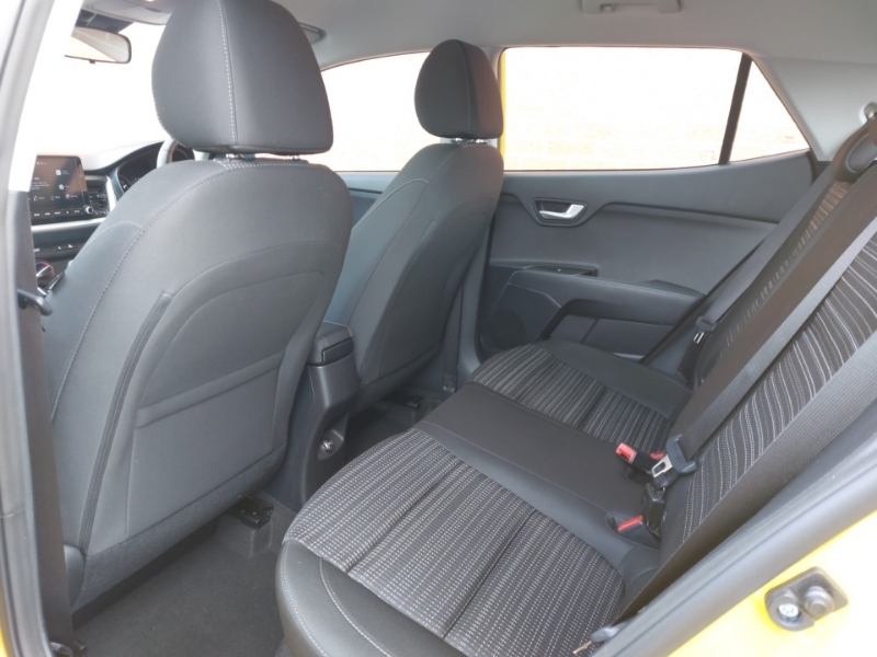 Kia Stonic 1.0T Gdi 99 2 SB72VAK Yellow #6