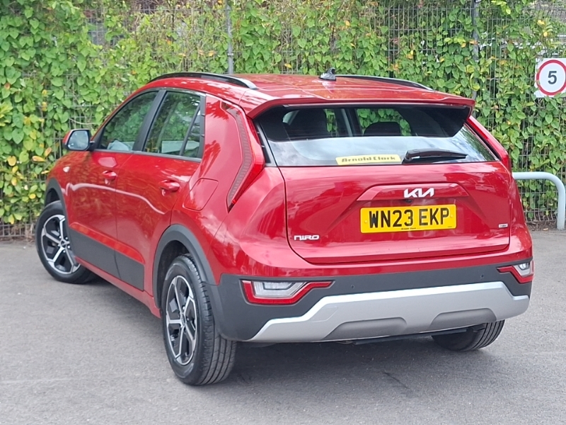 Kia Niro 1.6 Gdi Hybrid 2 Dct WN23EKP Red #2