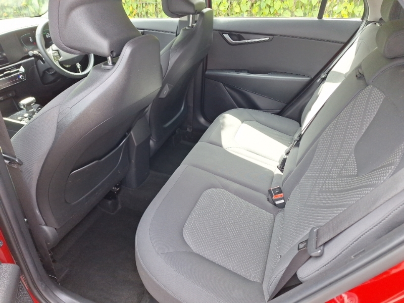 Kia Niro 1.6 Gdi Hybrid 2 Dct WN23EKP Red #6
