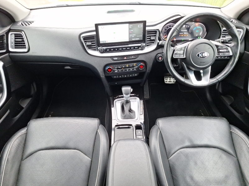 Kia Xceed 1.6 Gdi Phev First Edition Dct White #3