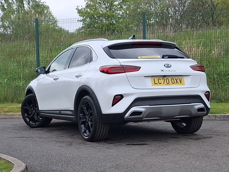 Kia Xceed 1.6 Gdi Phev First Edition Dct White #2