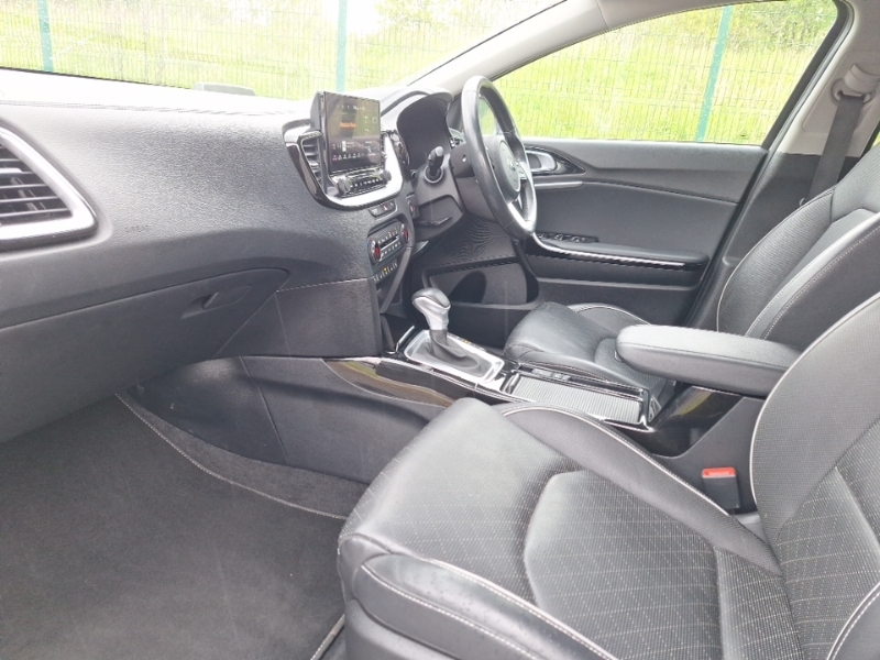 Kia Xceed 1.6 Gdi Phev First Edition Dct White #5