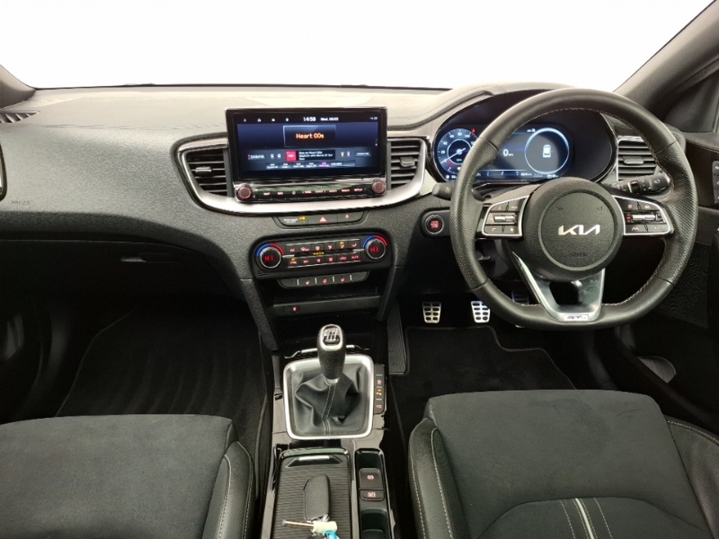 Kia Xceed 1.5T Gdi Isg Gt-line S SH73LKJ White #3