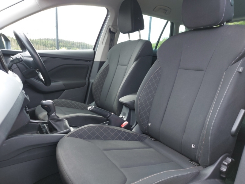 Skoda Kamiq 1.0 Tsi 110 Se Drive Dsg YB22XDM Black #5