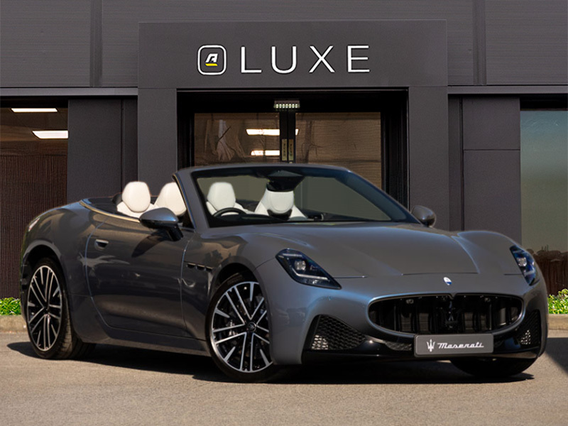 Maserati GranCabrio 3.0 V6 Blue
