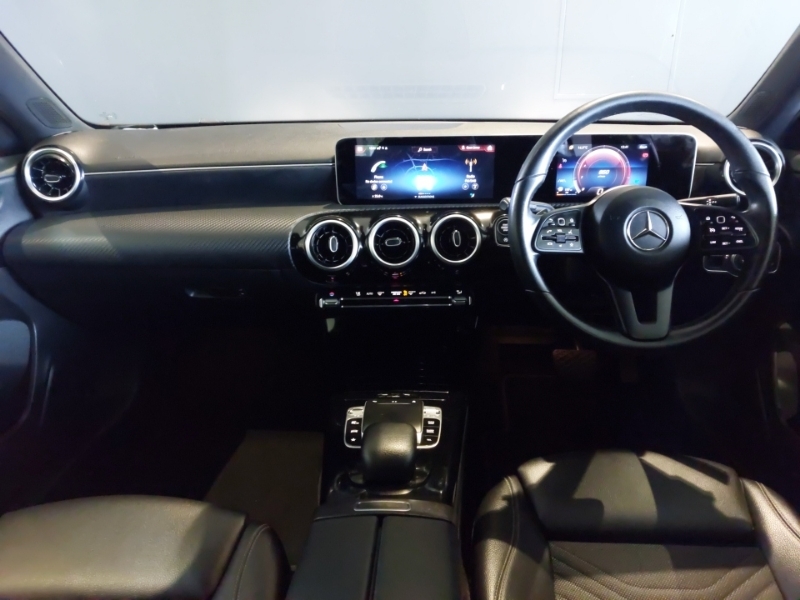 Mercedes-Benz A Class A180 Se Executive LN19NZF Blue #3