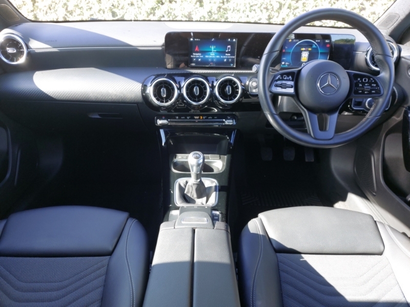 Mercedes-Benz A Class A180 Se OU20UES White #3