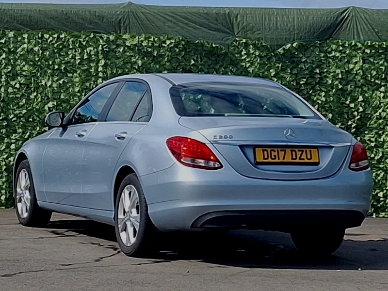Mercedes-Benz C Class C200 Se Executive Edition Silver #2