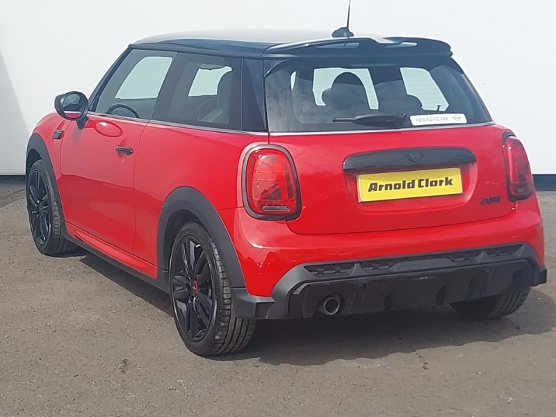 Mini Hatch 1.5 Cooper Sport SC22YMD Red #2