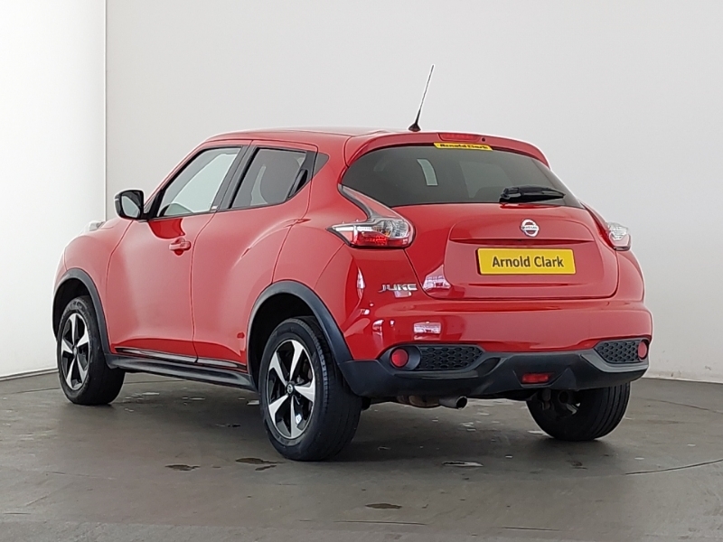 Nissan Juke 1.6 112 Bose Personal Edition LC68HLH Red #2