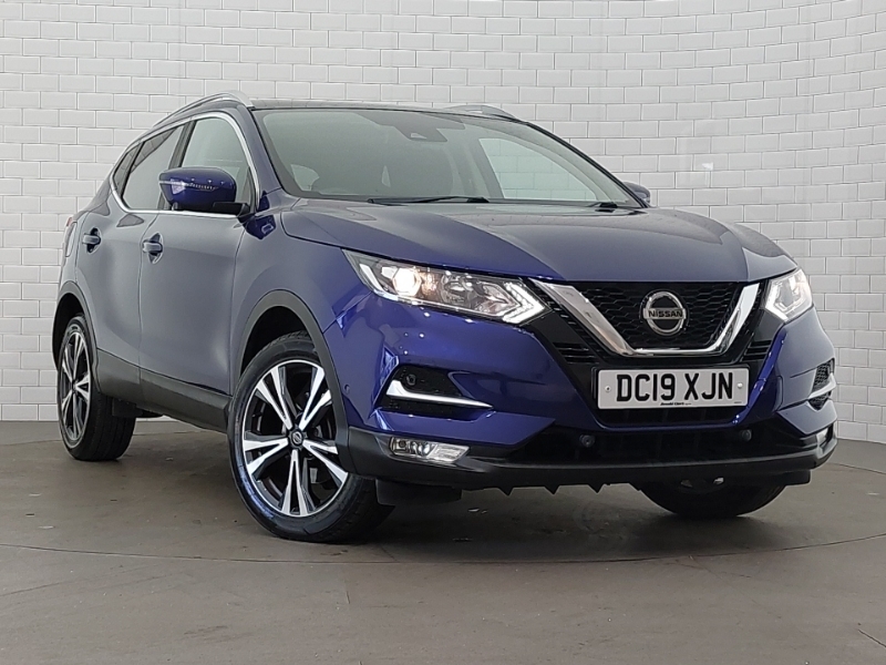 Nissan Qashqai 1.3 Dig-t N-connecta Blue