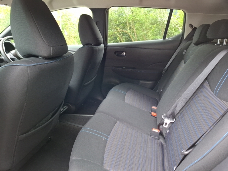 Nissan Leaf 110Kw N-connecta 39Kwh Grey #6