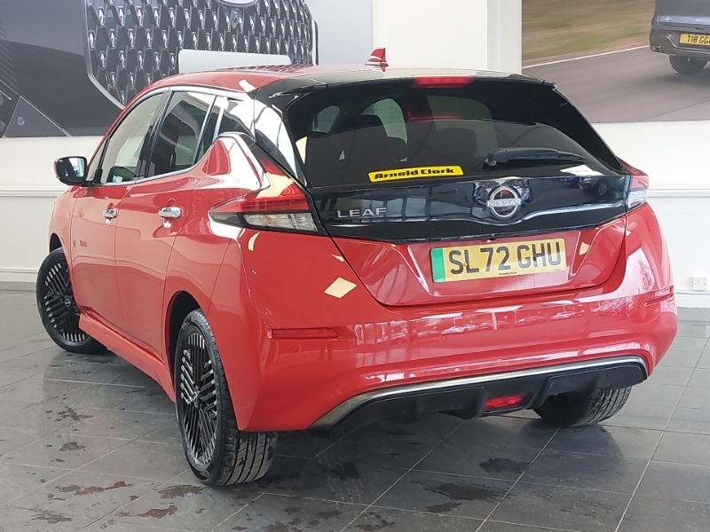 Nissan Leaf 160Kw E N-connecta 59Kwh Red #2