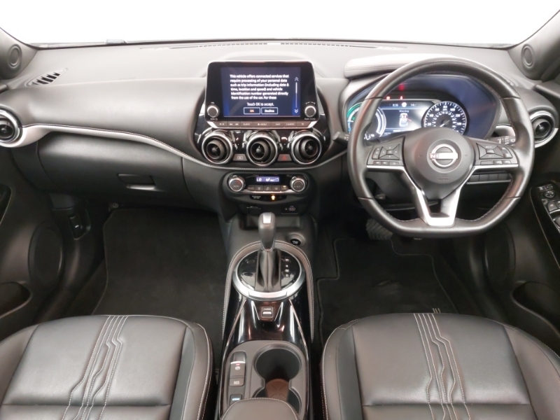 Nissan Juke 1.6 Hybrid Premiere Edition SG72ZSF White #3
