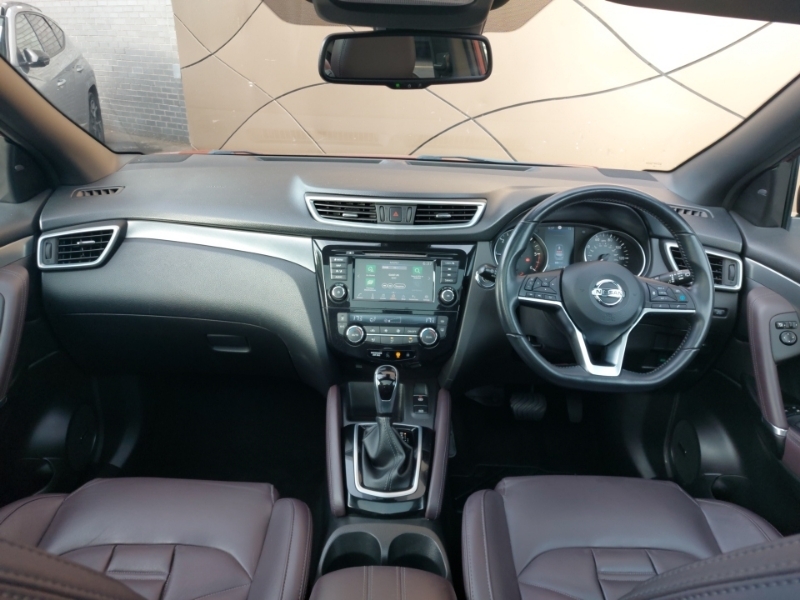 Nissan Qashqai 1.5 Dci 115 Tekna Dct Red #3
