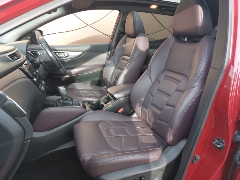 Nissan Qashqai 1.5 Dci 115 Tekna Dct Red #5