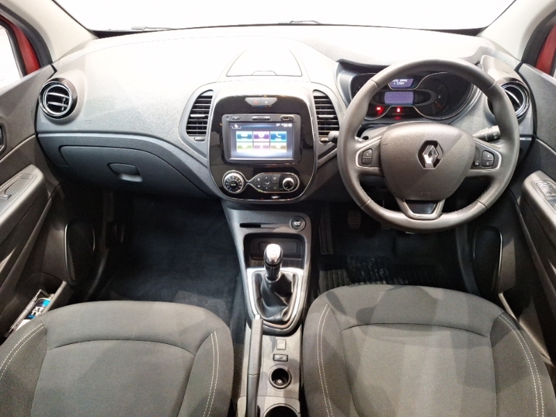Renault Captur 0.9 Tce 90 Iconic NG19BXY Red #3